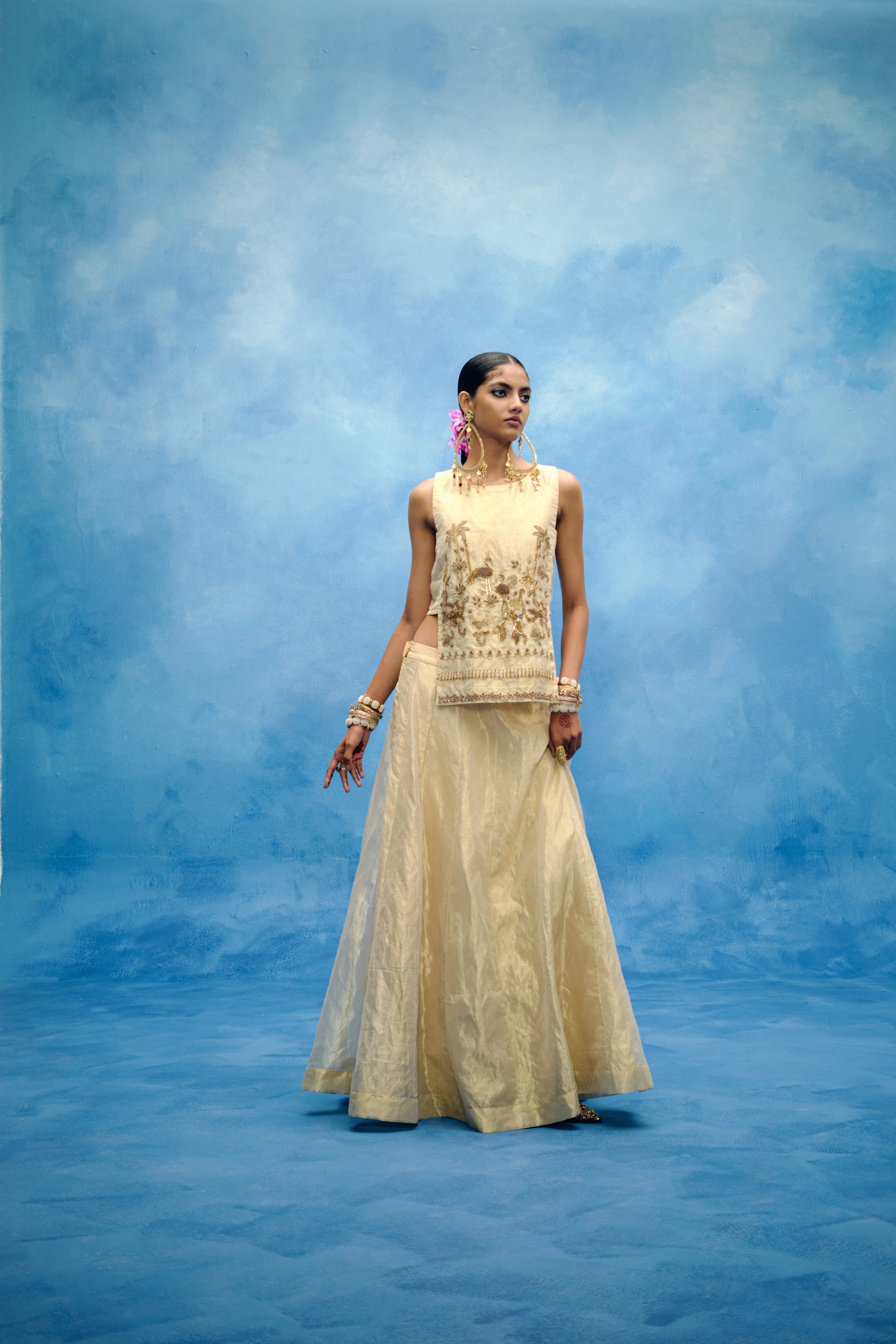 Gulfam (Gold)