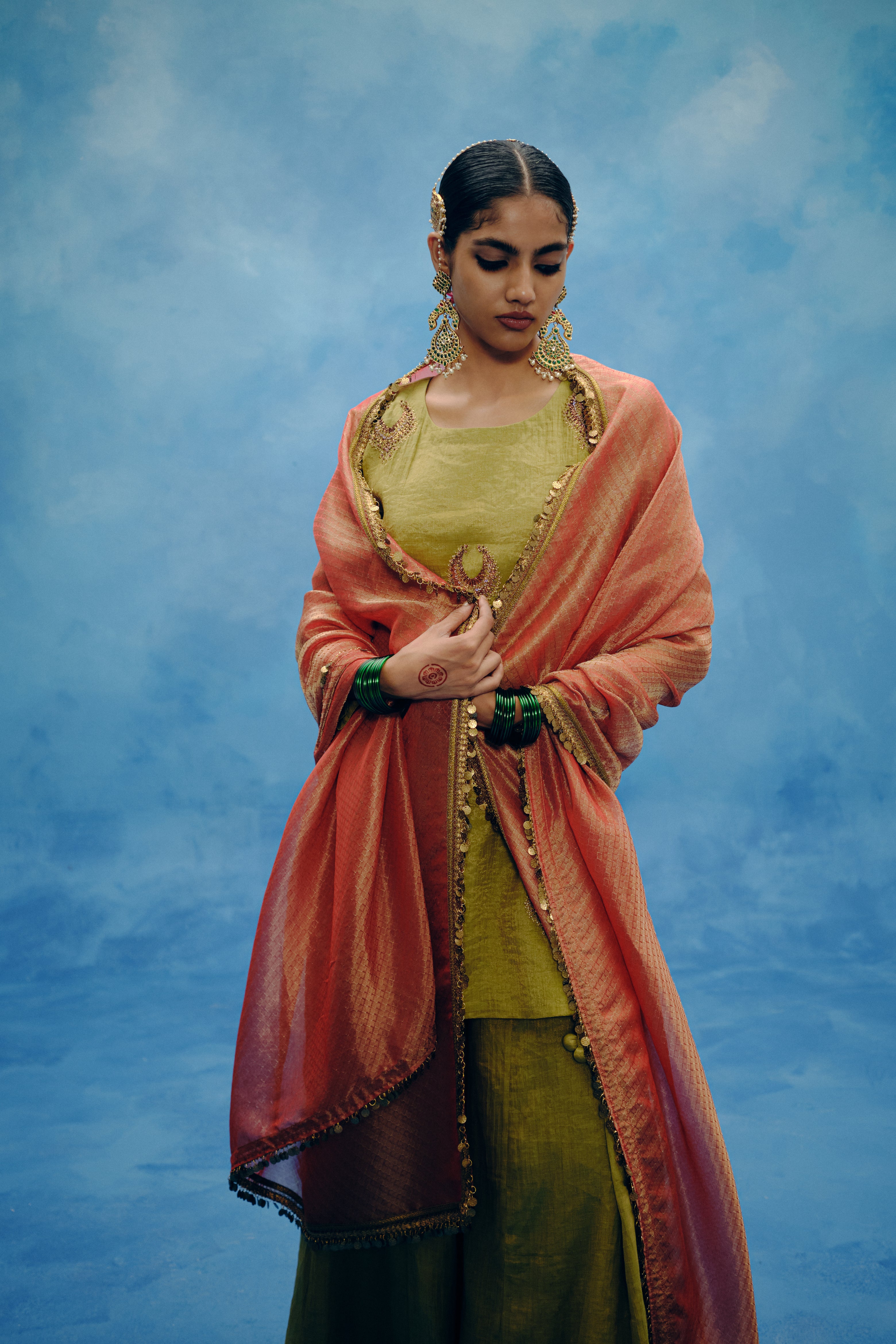 Chanda Sharara Set