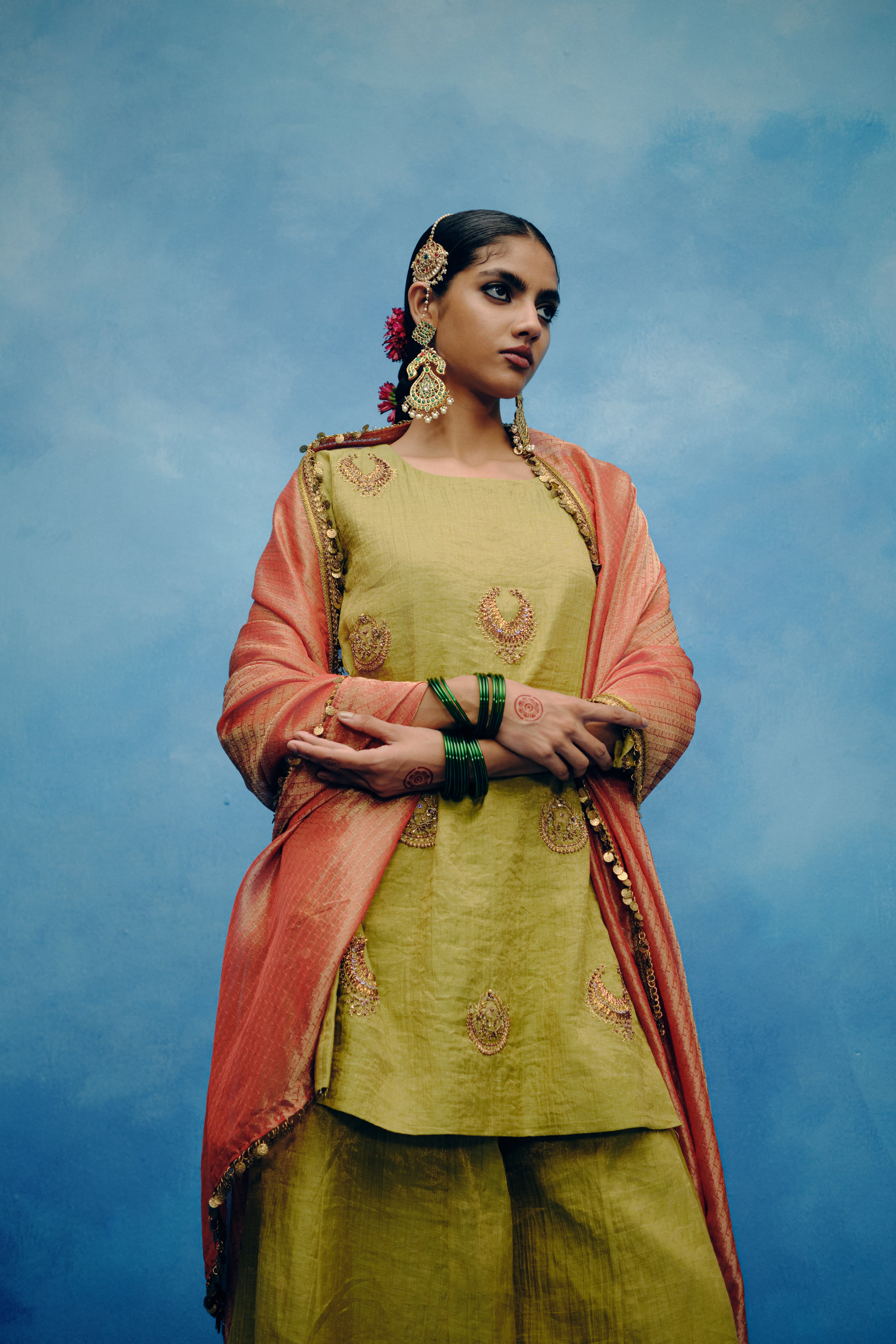 Chanda Sharara Set