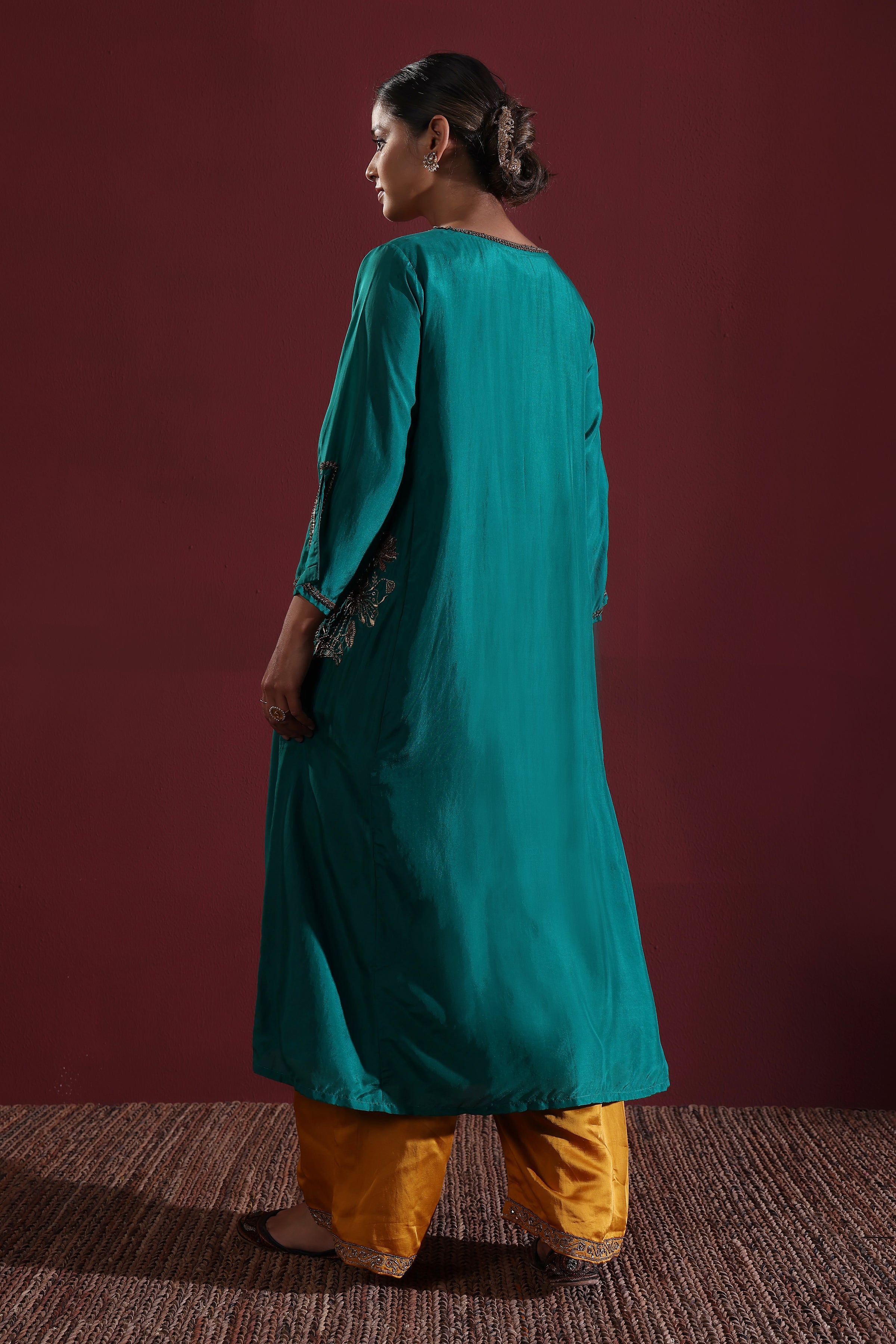 Meethi kurta set